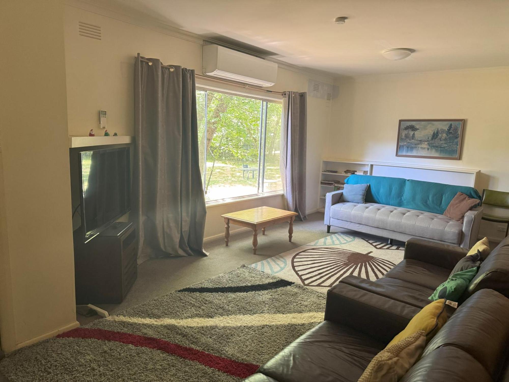 Ovensview On Riverside Bright Bagian luar foto